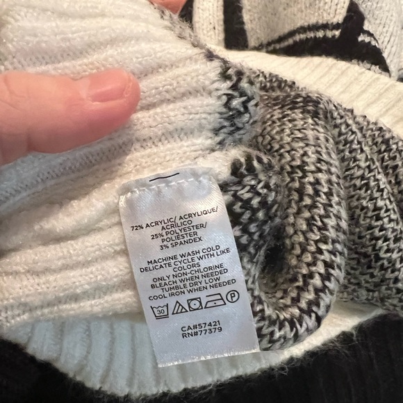NWOT Ann Taylor Sweater - Picture 7 of 7